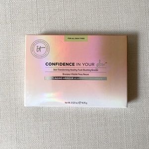 It Cosmetics Confidence in Your Glow Bronzer